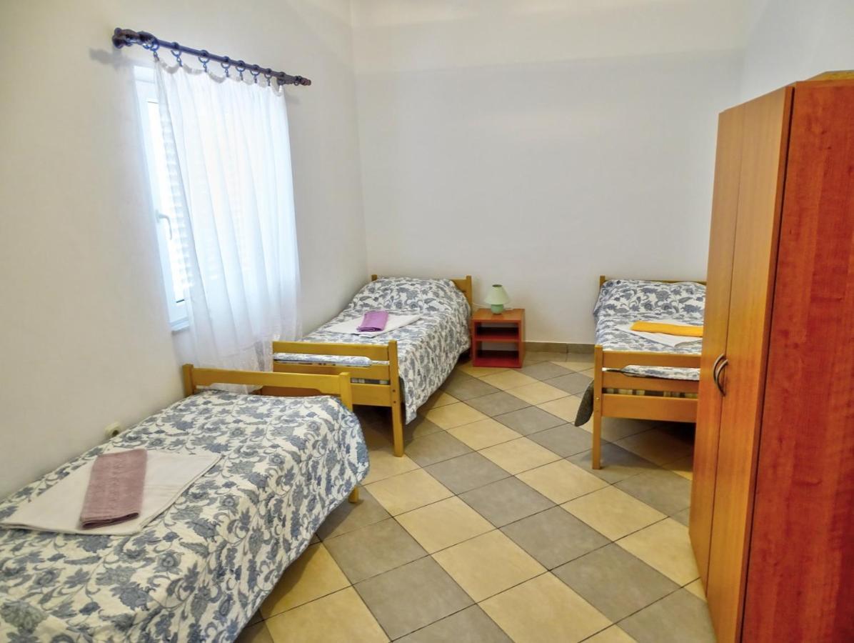 Apartments Zoka Vir Exterior photo